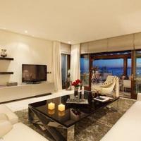 Пентхаус на первой линии моря/озера в Испании, Андалусия, 356 кв.м.