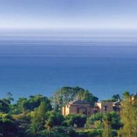 Дом в Испании, Андалусия, 686 кв.м.