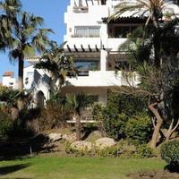 Квартира на первой линии моря/озера в Испании, Андалусия, 218 кв.м.