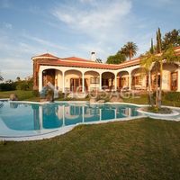 Villa in Spain, Canary Islands, Santa Cruz de Tenerife, 800 sq.m.