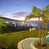 Villa in Spain, Canary Islands, Santa Cruz de Tenerife, 800 sq.m.