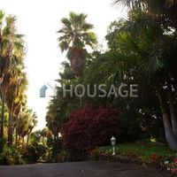 Villa in Spain, Canary Islands, Santa Cruz de Tenerife, 800 sq.m.