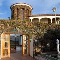 Villa in Spain, Canary Islands, Santa Cruz de Tenerife, 800 sq.m.