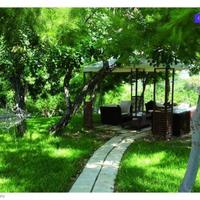 Вилла на первой линии моря/озера на Кипре, Пафос, 1267 кв.м.