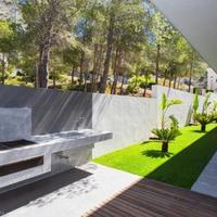 House in Spain, Comunitat Valenciana, Alicante, 680 sq.m.