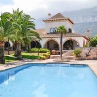 House in Spain, Comunitat Valenciana, Alicante, 1100 sq.m.