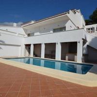 House in Spain, Comunitat Valenciana, Alicante, 640 sq.m.