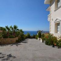 House in Spain, Comunitat Valenciana, Alicante, 500 sq.m.