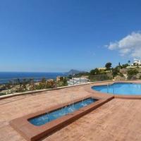 House in Spain, Comunitat Valenciana, Alicante, 500 sq.m.