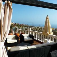 Вилла в Испании, Канарские Острова, Санта-Крус-де-Тенерифе, 180 кв.м.