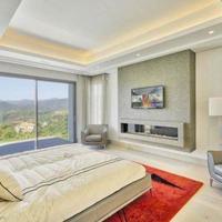 House in Spain, Andalucia, 1045 sq.m.