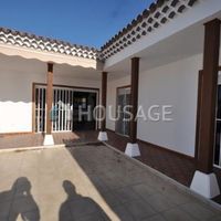 Вилла в Испании, Канарские Острова, Санта-Крус-де-Тенерифе, 130 кв.м.