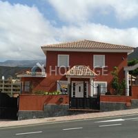 Вилла в Испании, Канарские Острова, Санта-Крус-де-Тенерифе, 247 кв.м.