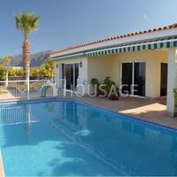 Villa in Spain, Canary Islands, Santa Cruz de Tenerife, 250 sq.m.