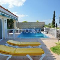 Villa in Spain, Canary Islands, Santa Cruz de Tenerife, 250 sq.m.