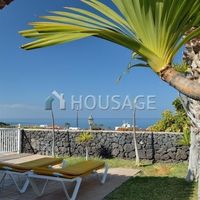 Villa in Spain, Canary Islands, Santa Cruz de Tenerife, 250 sq.m.