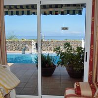 Villa in Spain, Canary Islands, Santa Cruz de Tenerife, 250 sq.m.