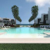 Таунхаус на первой линии моря/озера в Испании, Андалусия, 273 кв.м.