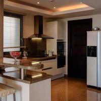 Penthouse at the first line of the sea / lake in Spain, Andalucia, 821 sq.m.