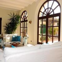 Дом на первой линии моря/озера в Испании, Андалусия, 1157 кв.м.