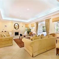 Вилла на второй линии моря/озера, в пригороде в Португалии, Албуфейра, 695 кв.м.