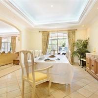 Вилла на второй линии моря/озера, в пригороде в Португалии, Албуфейра, 695 кв.м.