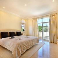 Вилла на второй линии моря/озера, в пригороде в Португалии, Албуфейра, 695 кв.м.