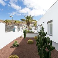 Вилла в Испании, Канарские Острова, Санта-Крус-де-Тенерифе, 180 кв.м.