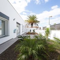 Вилла в Испании, Канарские Острова, Санта-Крус-де-Тенерифе, 180 кв.м.