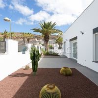 Вилла в Испании, Канарские Острова, Санта-Крус-де-Тенерифе, 180 кв.м.