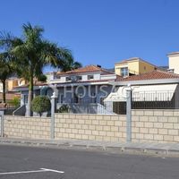 Вилла в Испании, Канарские Острова, Санта-Крус-де-Тенерифе