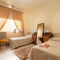 Villa in Spain, Canary Islands, Santa Cruz de Tenerife, 195 sq.m.