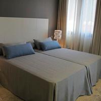 Flat at the first line of the sea / lake in Spain, Andalucia, 225 sq.m.