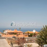Villa in Spain, Canary Islands, Santa Cruz de Tenerife, 195 sq.m.