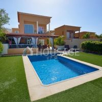 Villa in Spain, Canary Islands, Santa Cruz de Tenerife, 320 sq.m.