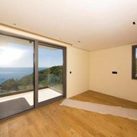 Villa at the first line of the sea / lake, in the suburbs in Montenegro, Budva, 438 sq.m.
