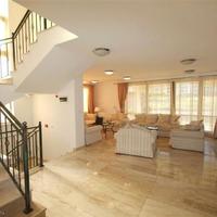 Apartment at the first line of the sea / lake, in the suburbs in Bulgaria, Burgas Province, Elenite