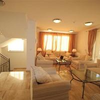 Apartment at the first line of the sea / lake, in the suburbs in Bulgaria, Burgas Province, Elenite
