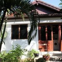 Villa at the first line of the sea / lake, in the suburbs in Thailand, Phuket, 590 sq.m.