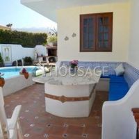 Вилла в Испании, Канарские Острова, Санта-Крус-де-Тенерифе, 910 кв.м.