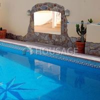 Вилла в Испании, Канарские Острова, Санта-Крус-де-Тенерифе, 225 кв.м.