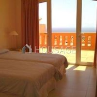 Вилла в Испании, Канарские Острова, Санта-Крус-де-Тенерифе, 150 кв.м.