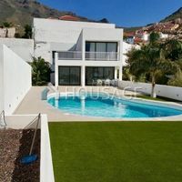 Вилла в Испании, Канарские Острова, Санта-Крус-де-Тенерифе, 250 кв.м.