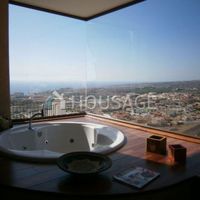 Villa in Spain, Canary Islands, Santa Cruz de Tenerife, 260 sq.m.