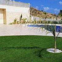 Дом на первой линии моря/озера на Кипре, Протарас, 300 кв.м.