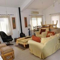 Villa at the first line of the sea / lake in Republic of Cyprus, Eparchia Pafou, 240 sq.m.