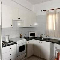 Villa at the first line of the sea / lake in Republic of Cyprus, Eparchia Pafou, 240 sq.m.