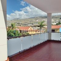 Villa in Spain, Canary Islands, Santa Cruz de Tenerife, 480 sq.m.