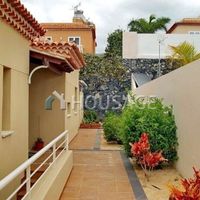 Вилла в Испании, Канарские Острова, Санта-Крус-де-Тенерифе, 250 кв.м.