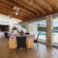 Вилла на первой линии моря/озера в Италии, Палау, 350 кв.м.